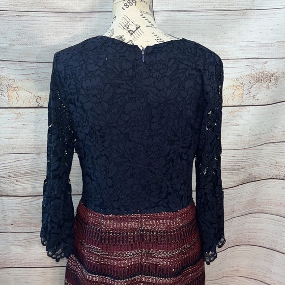 Nanette Lepore Dress Lace Sleeves Tweed Metallic Skirt Section V-neck Size 10 - Picture 6 of 11